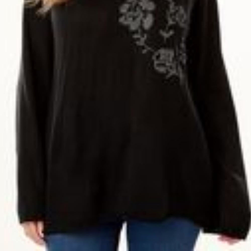 METALLIC FLOWER EMBROIDERED PLUS SIZE SWEATER - Picture 3 of 4
